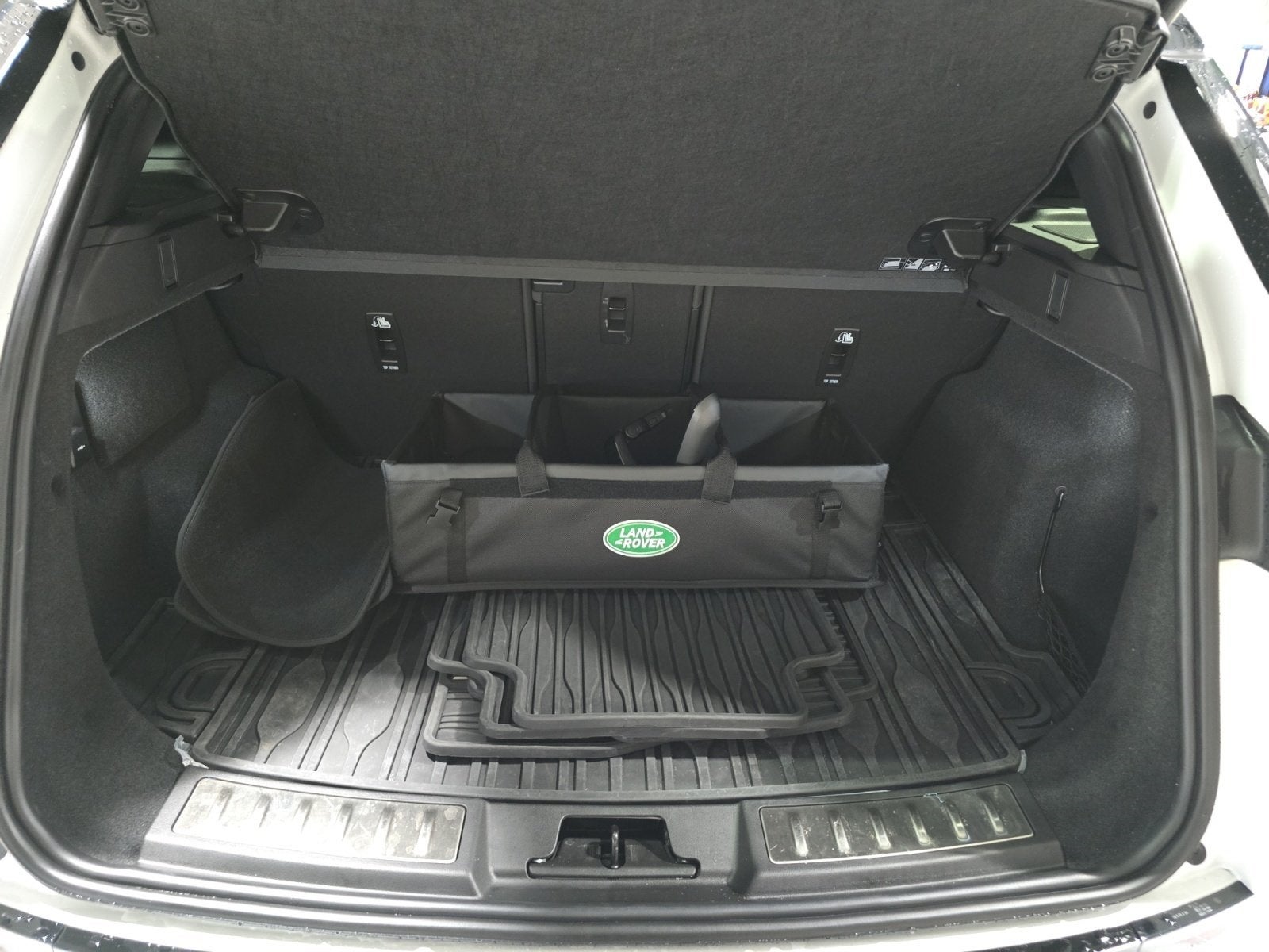 2025 Land Rover Range Rover Evoque Dynamic