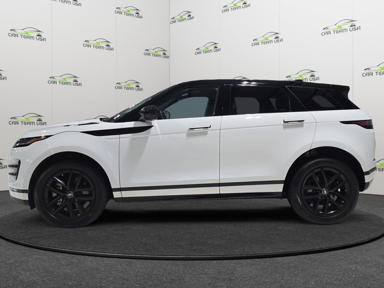 2025 Land Rover Range Rover Evoque Dynamic