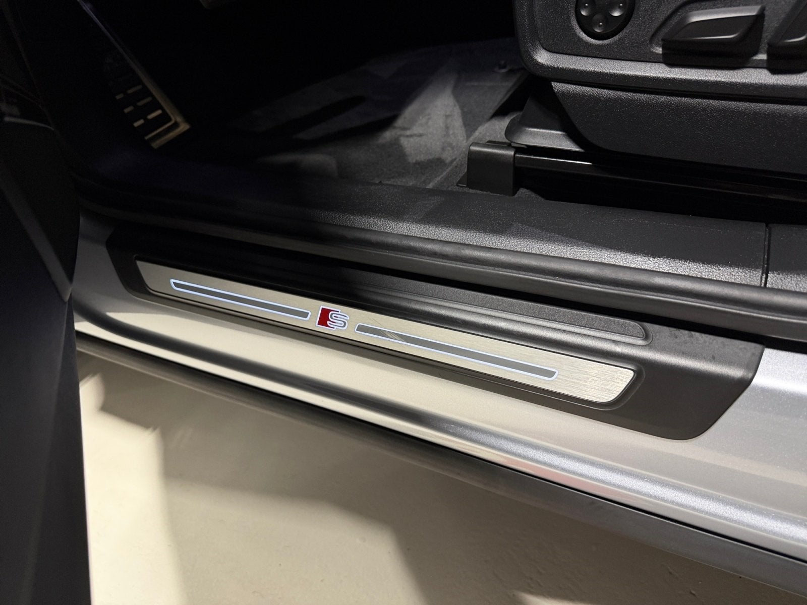 2024 Audi SQ5 Premium Plus quattro