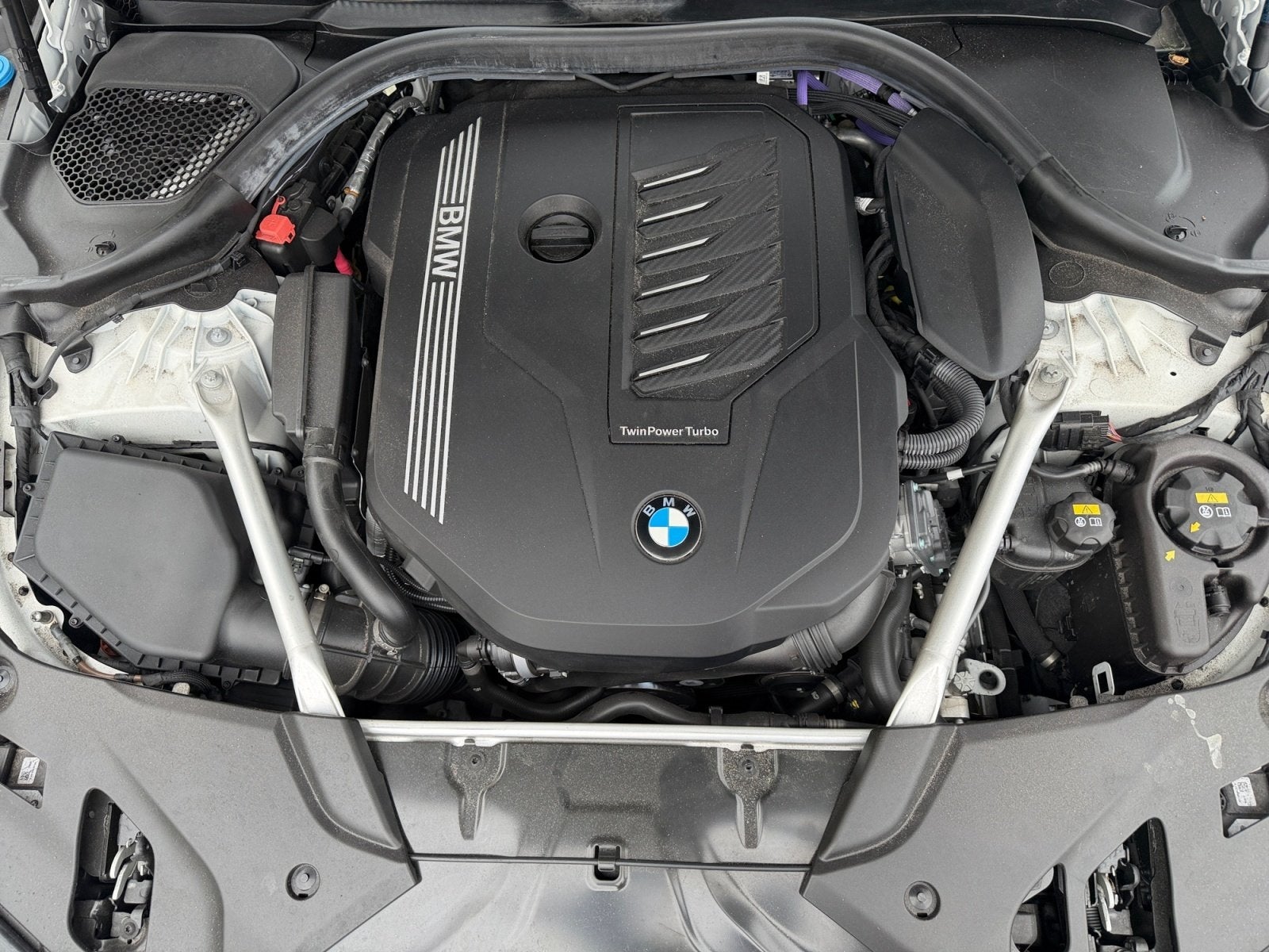 2022 BMW 5 Series 540i