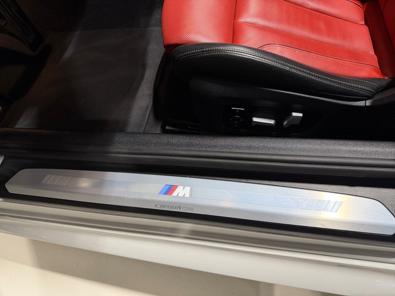 2022 BMW 8 Series 840i