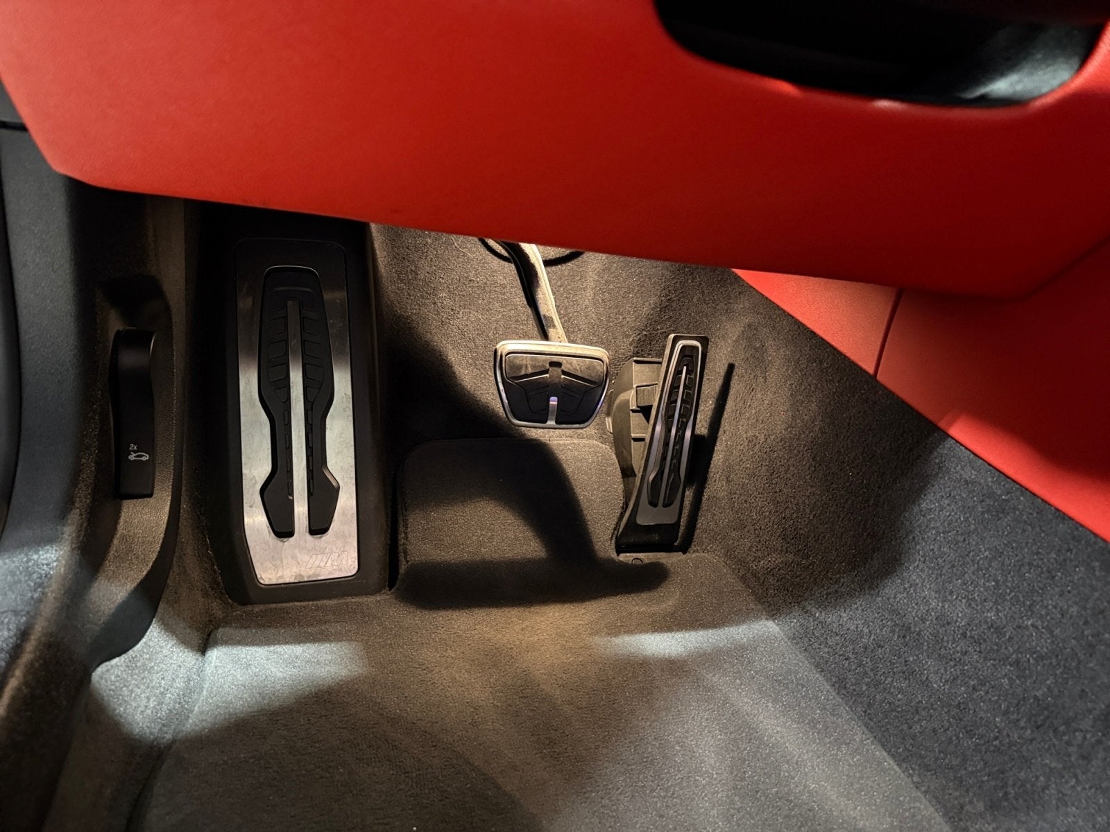 2022 BMW 8 Series 840i