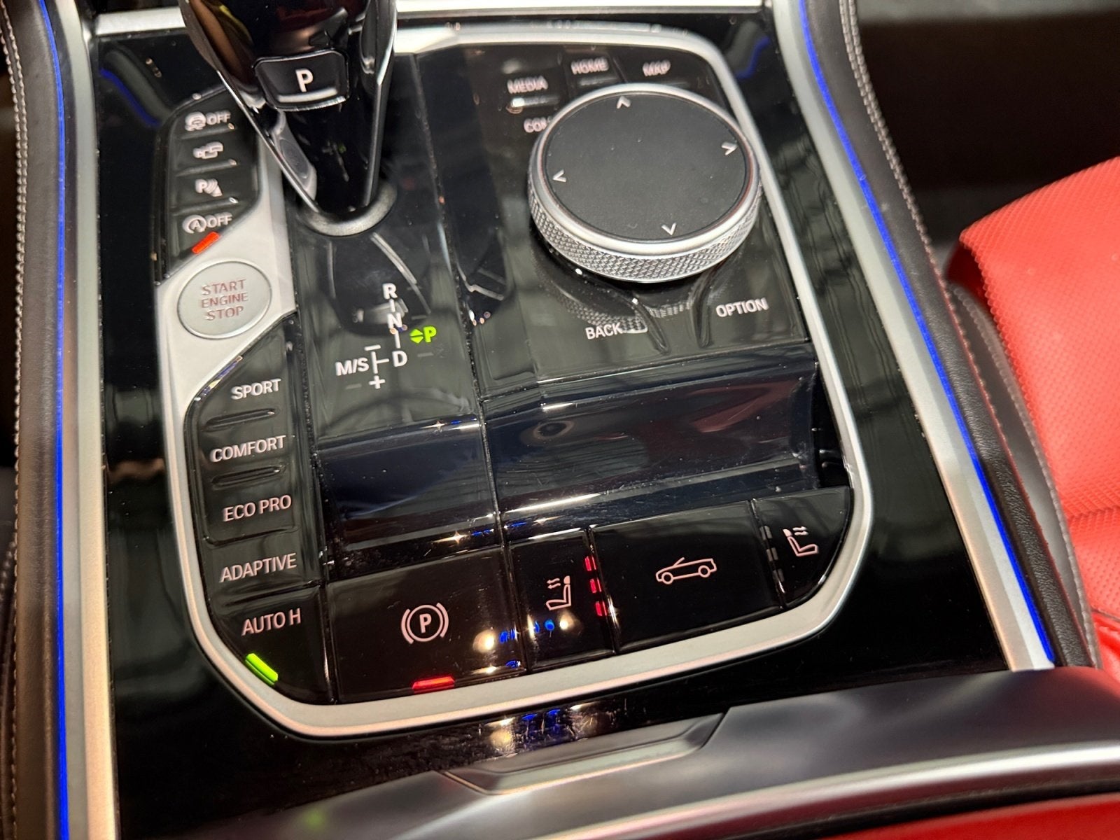 2022 BMW 8 Series 840i