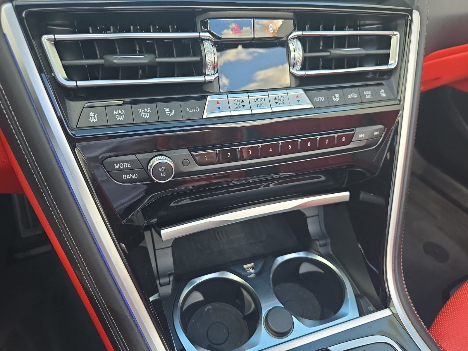 2022 BMW 8 Series 840i