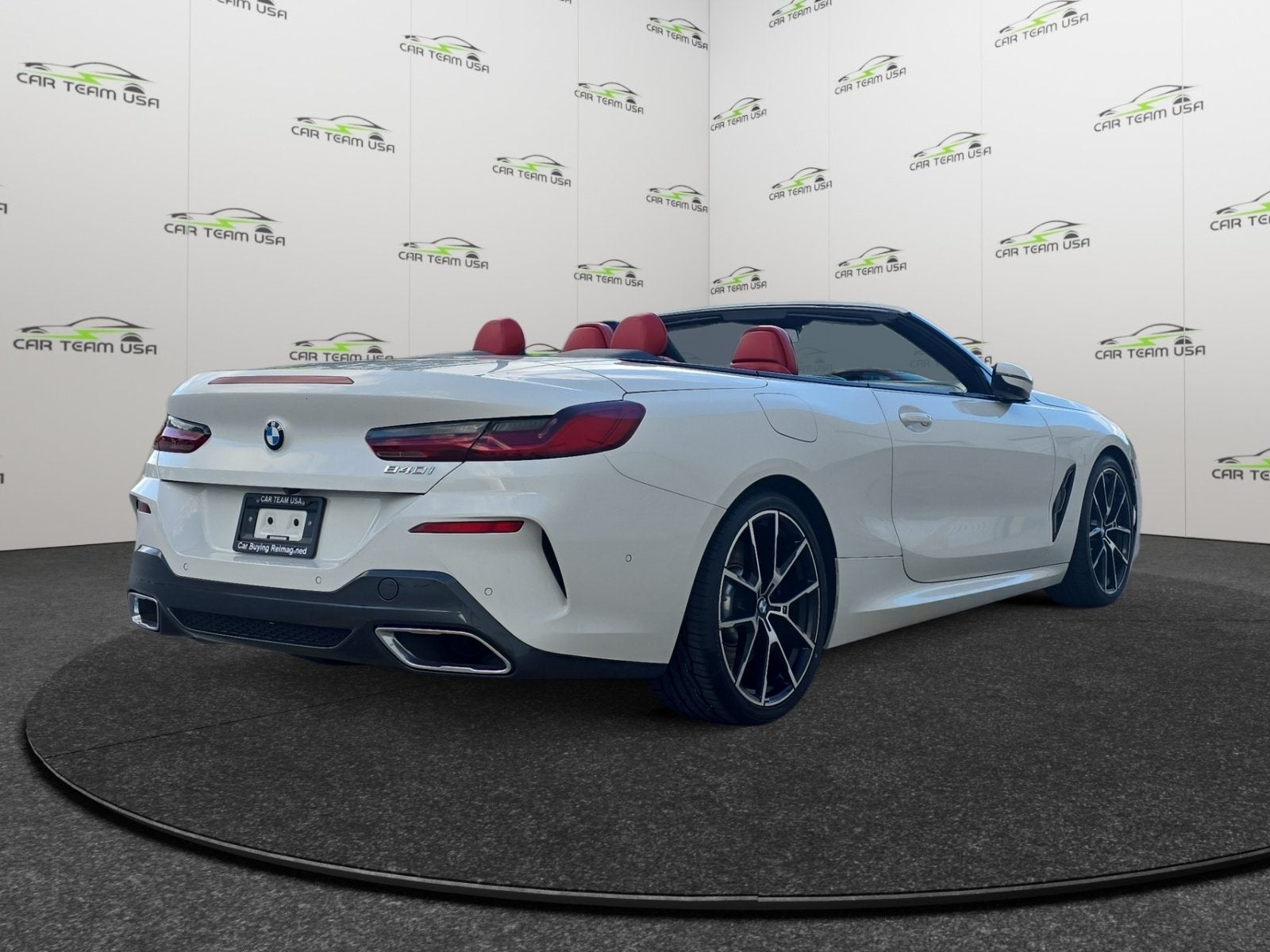 2022 BMW 8 Series 840i