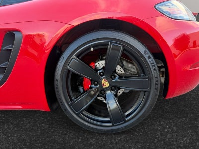 2025 Porsche 718 Cayman Style Edition