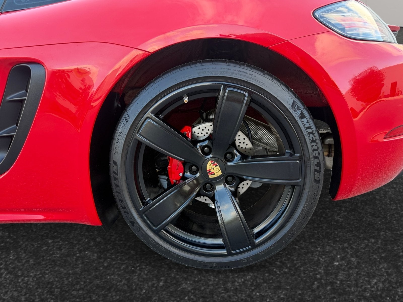 2025 Porsche 718 Cayman Style Edition