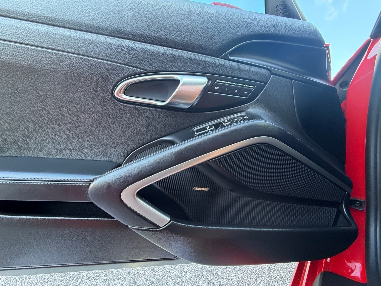 2025 Porsche 718 Cayman Style Edition