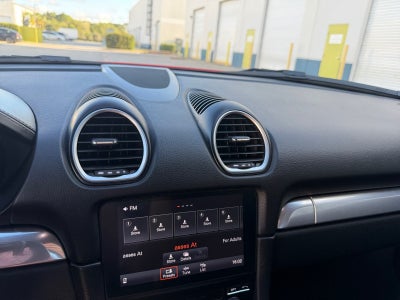 2025 Porsche 718 Cayman Style Edition