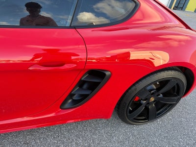 2025 Porsche 718 Cayman Style Edition