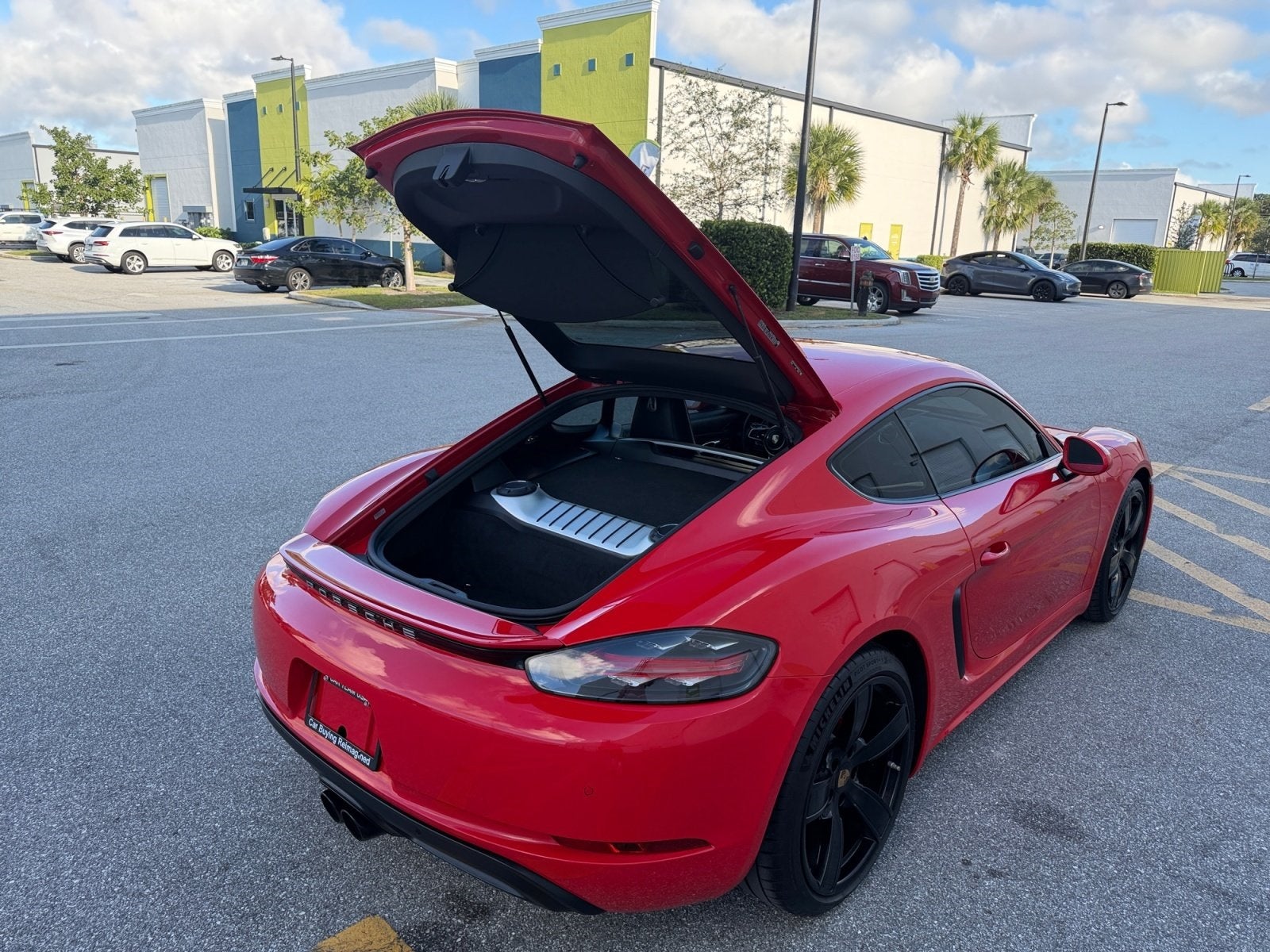 2025 Porsche 718 Cayman Style Edition