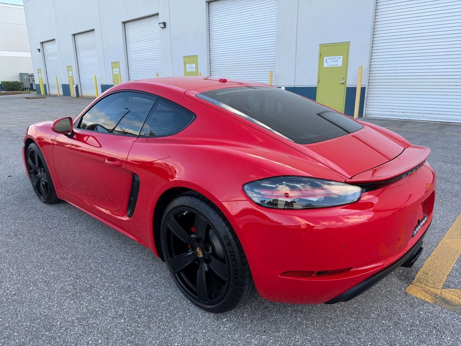 2025 Porsche 718 Cayman Style Edition