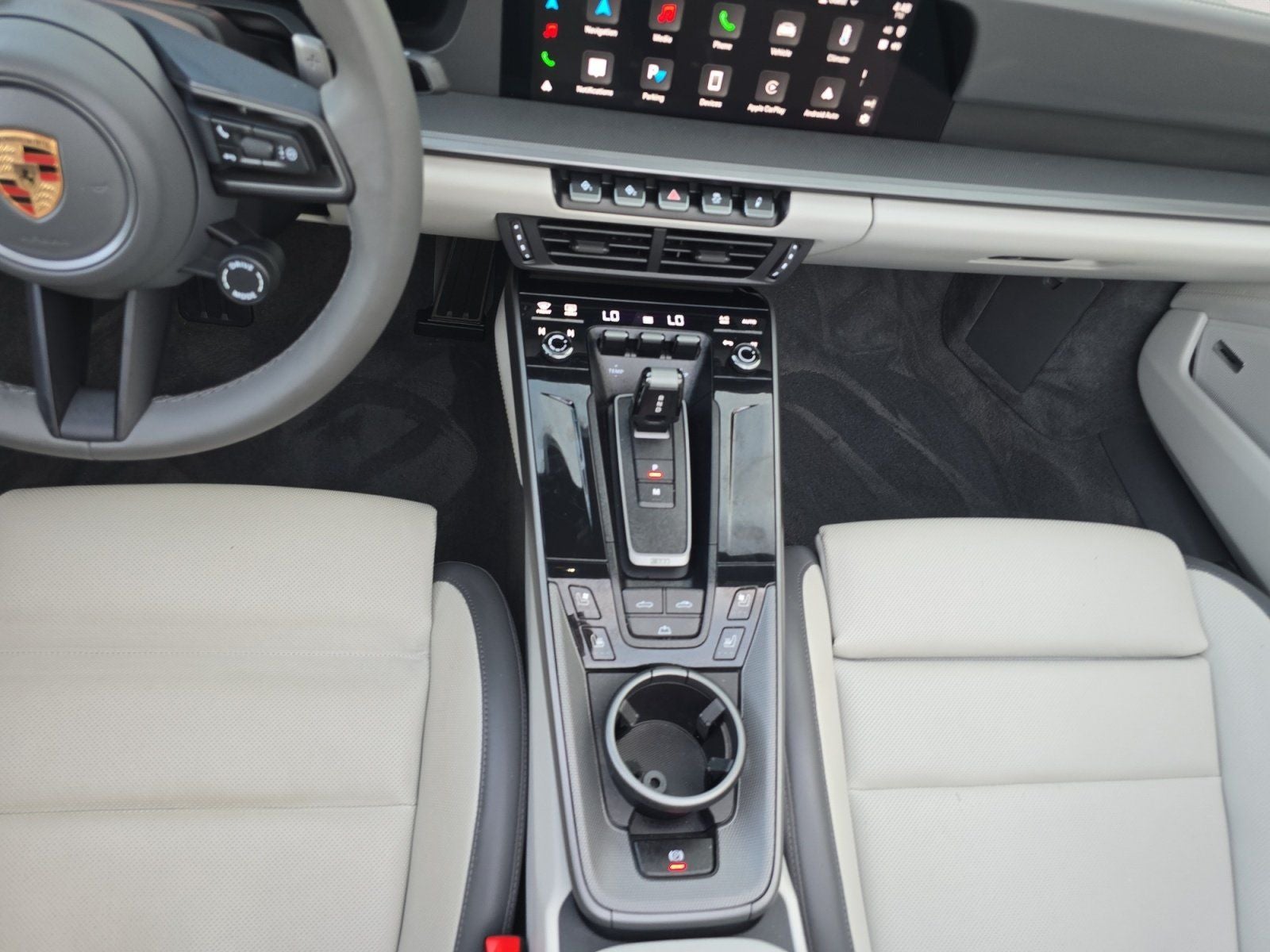 2025 Porsche 911 Carrera