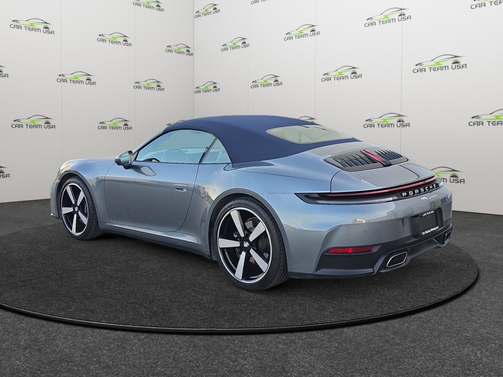 2025 Porsche 911 Carrera