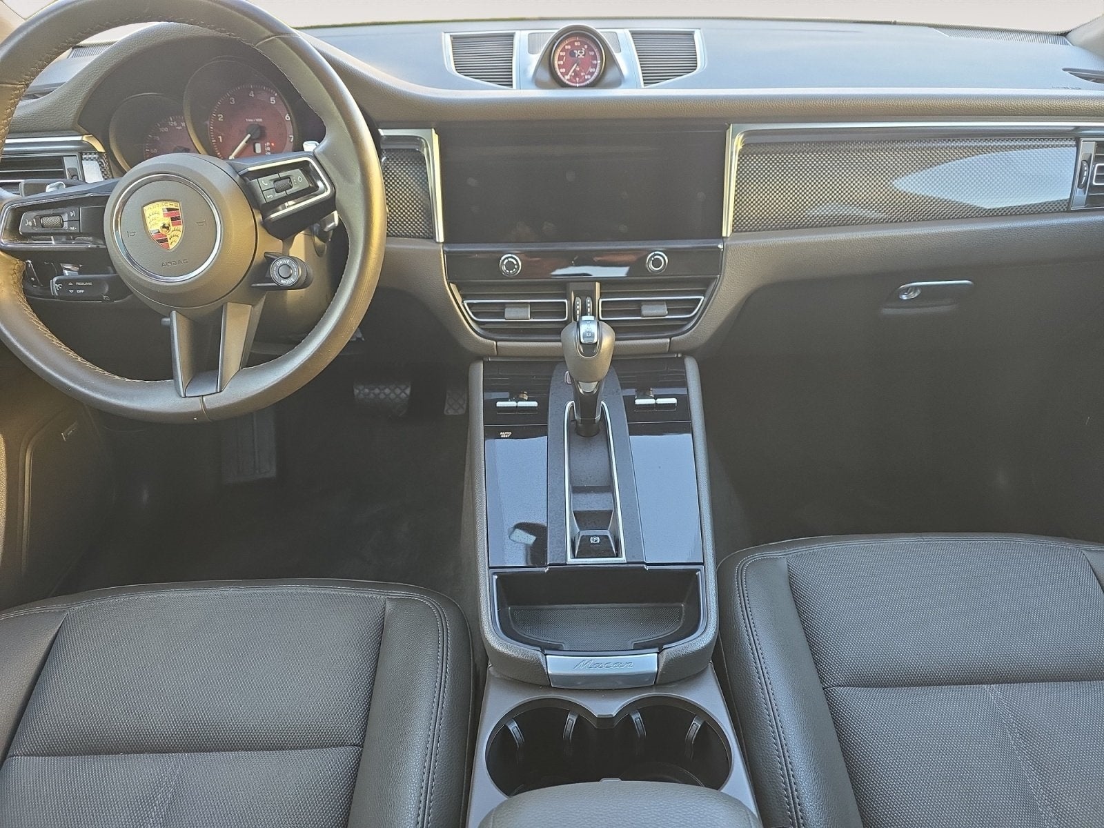 2022 Porsche Macan Base