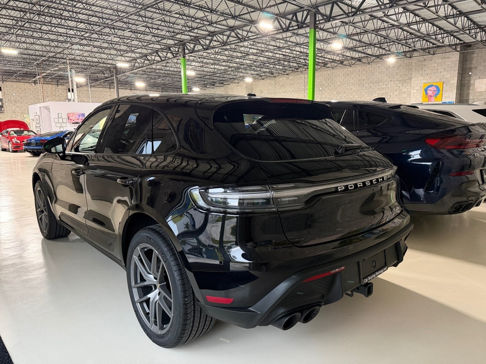 2022 Porsche Macan Base