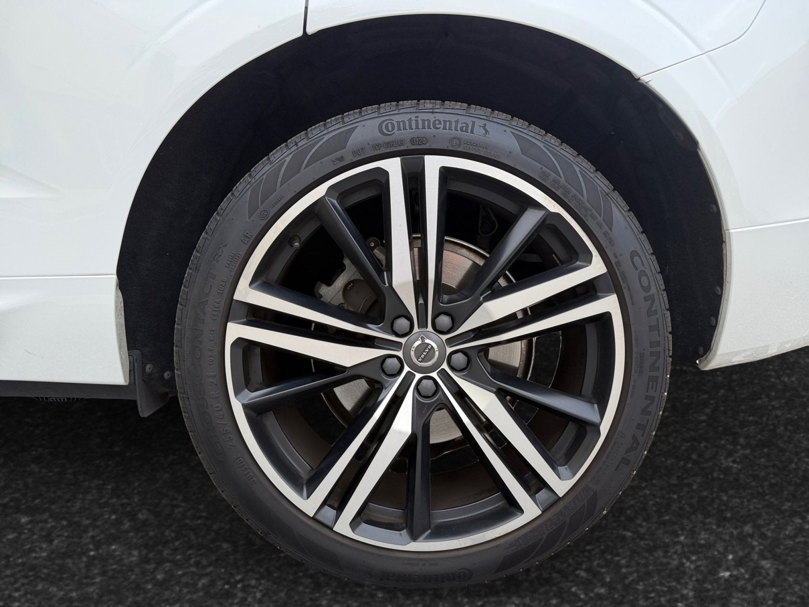 2019 Volvo XC60 T6 R-Design