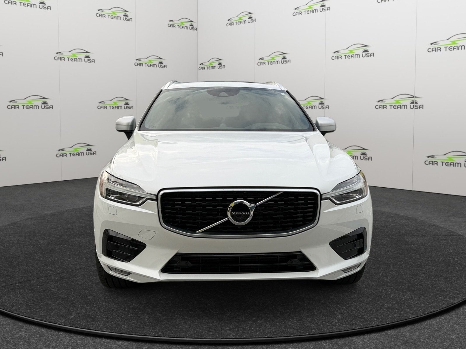 2019 Volvo XC60 T6 R-Design