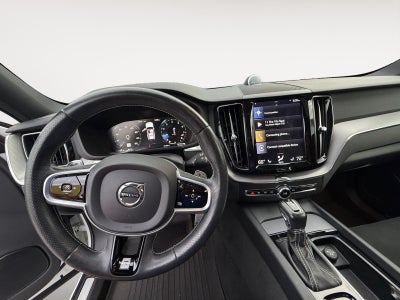 2019 Volvo XC60 T6 R-Design