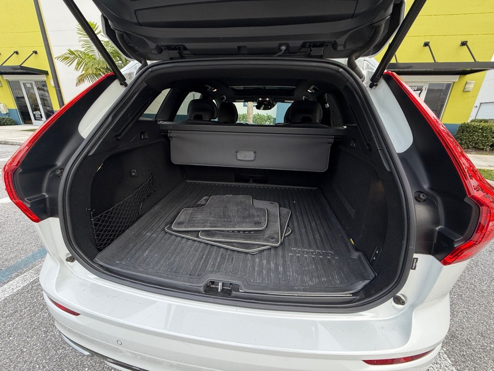 2019 Volvo XC60 T6 R-Design