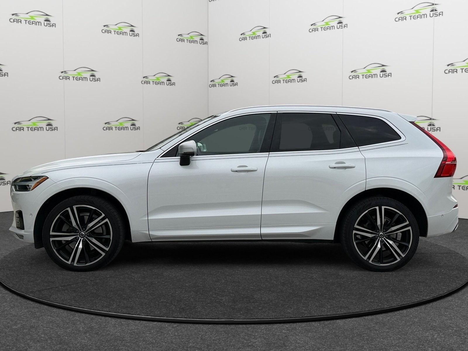 2019 Volvo XC60 T6 R-Design