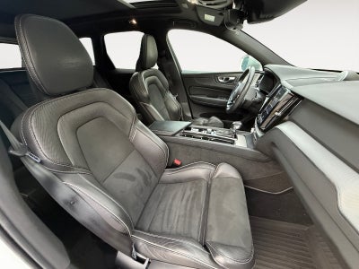 2019 Volvo XC60 T6 R-Design