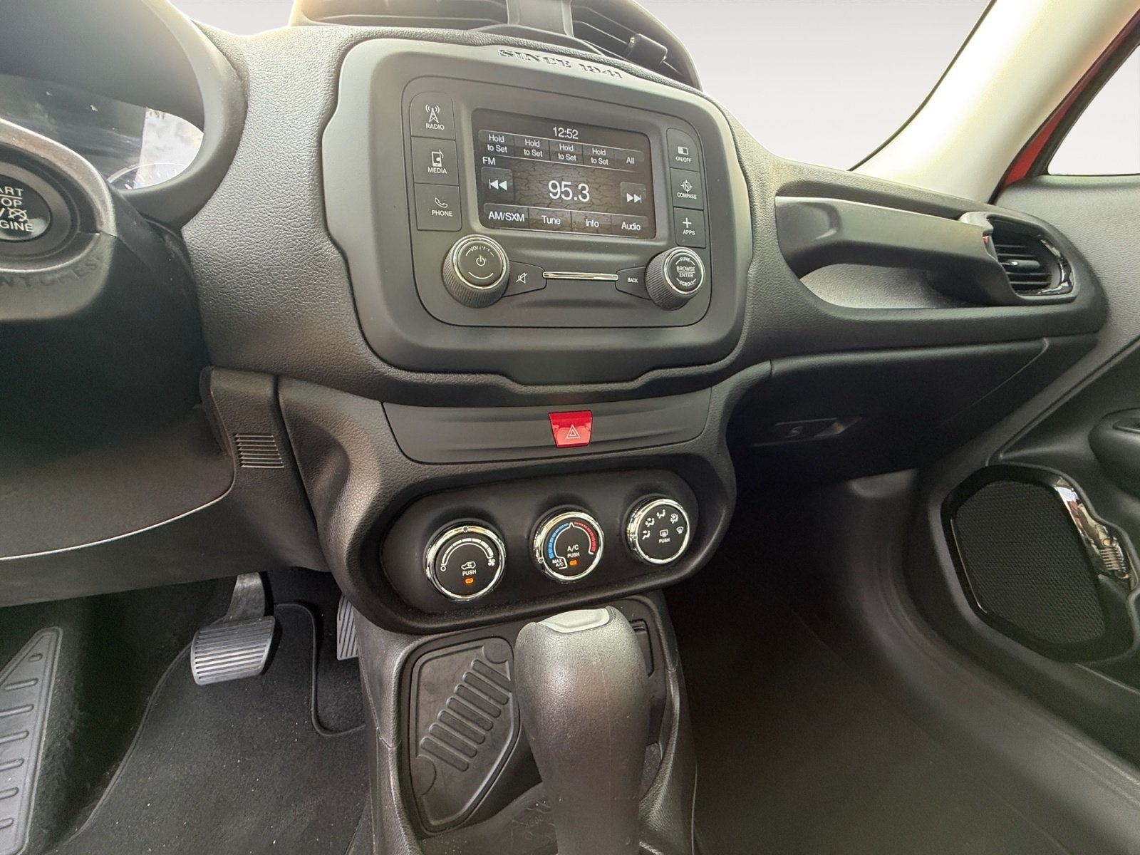 2017 Jeep Renegade Altitude