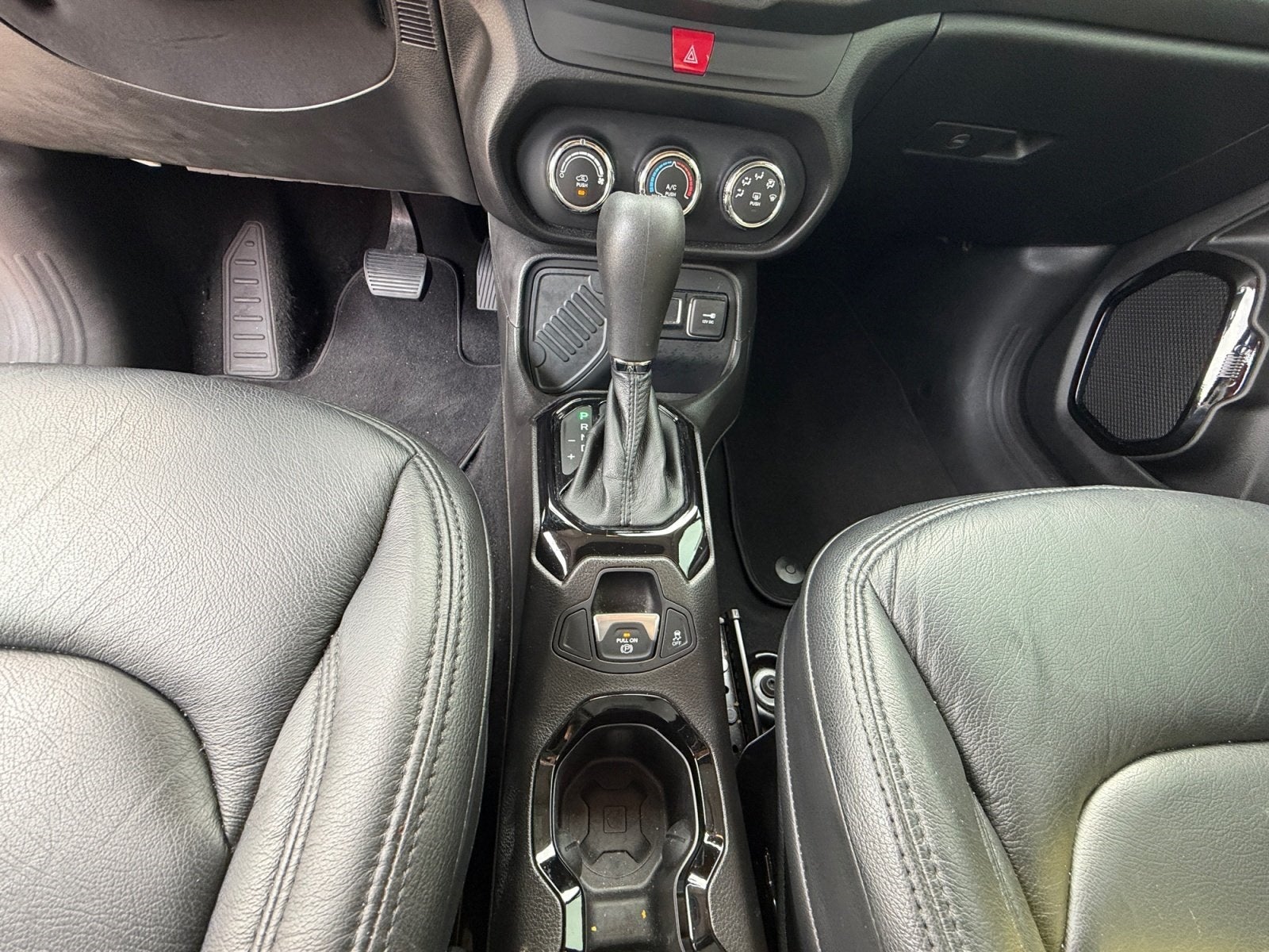 2017 Jeep Renegade Altitude