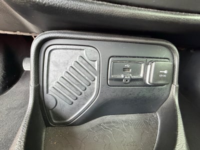 2017 Jeep Renegade Altitude