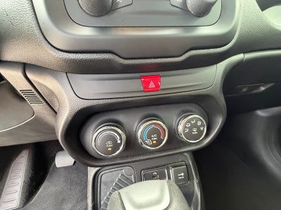 2017 Jeep Renegade Altitude