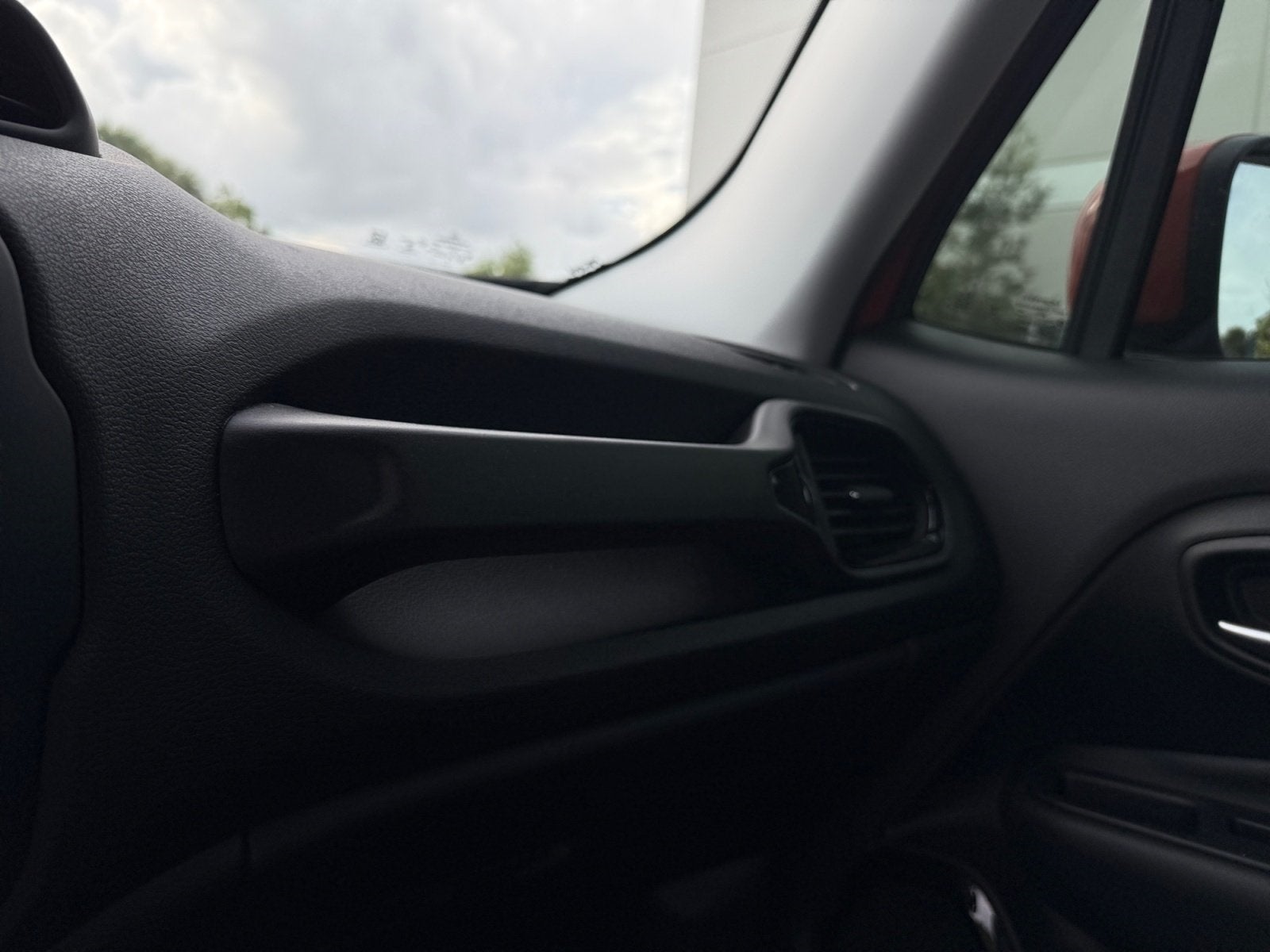 2017 Jeep Renegade Altitude