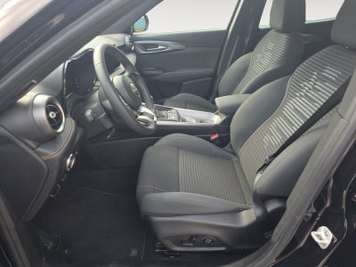 2025 Alfa Romeo Tonale Base