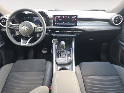 2025 Alfa Romeo Tonale Base